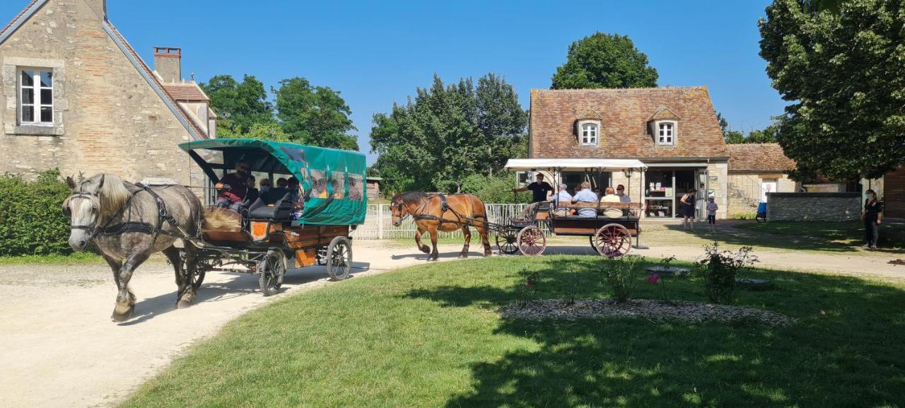 Le Village De Cottages - Le Pole Du Cheval Et De L'Ane Lignières Dış mekan fotoğraf